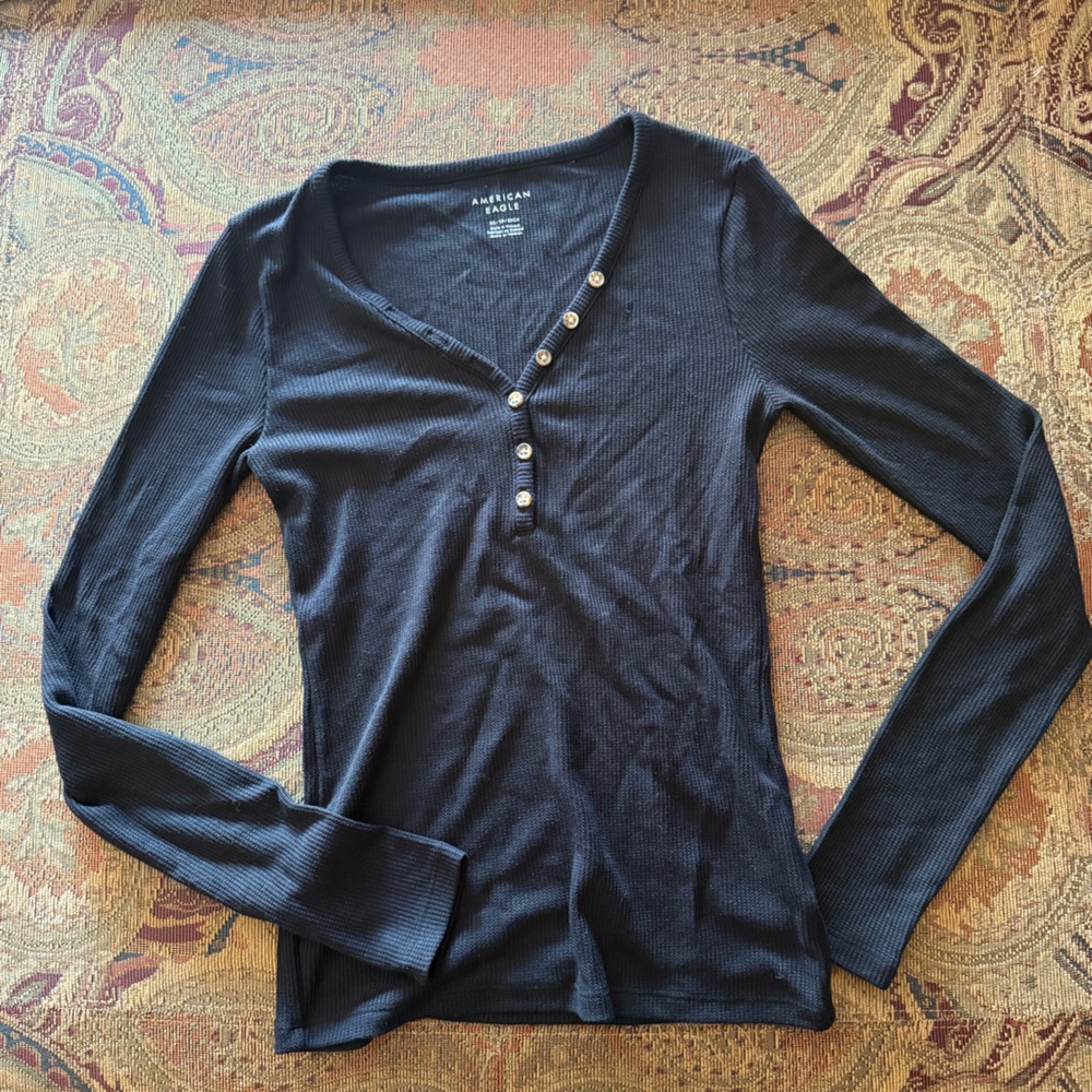 American Eagle Outfitters Black L Button Down Waffle Shirt